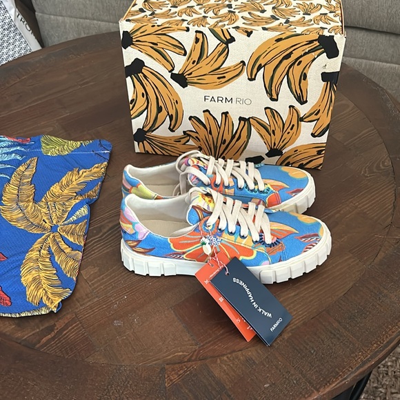 Farm Rio Sneakers - Picture 5 of 15